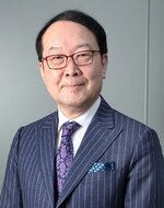 ■山田会長写真バストアップ.jpg