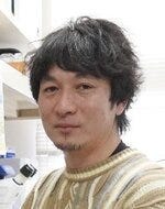 関先生写真.jpg